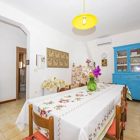 Elisa A Due Passi Dal Mare بيت للعطل توري لابيلو