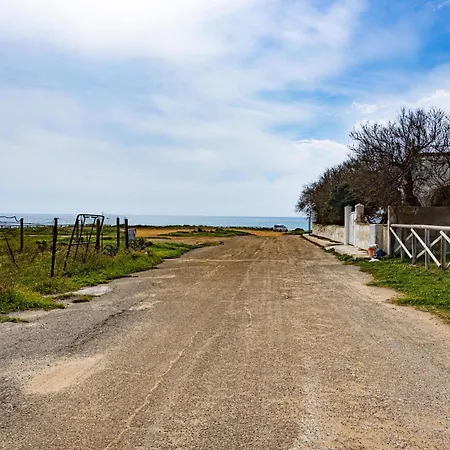 Elisa A Due Passi Dal Mare Torre Lapillo