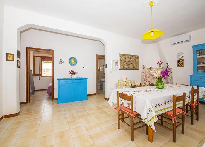 בית נופש Elisa A Due Passi Dal Mare טורה לפילו